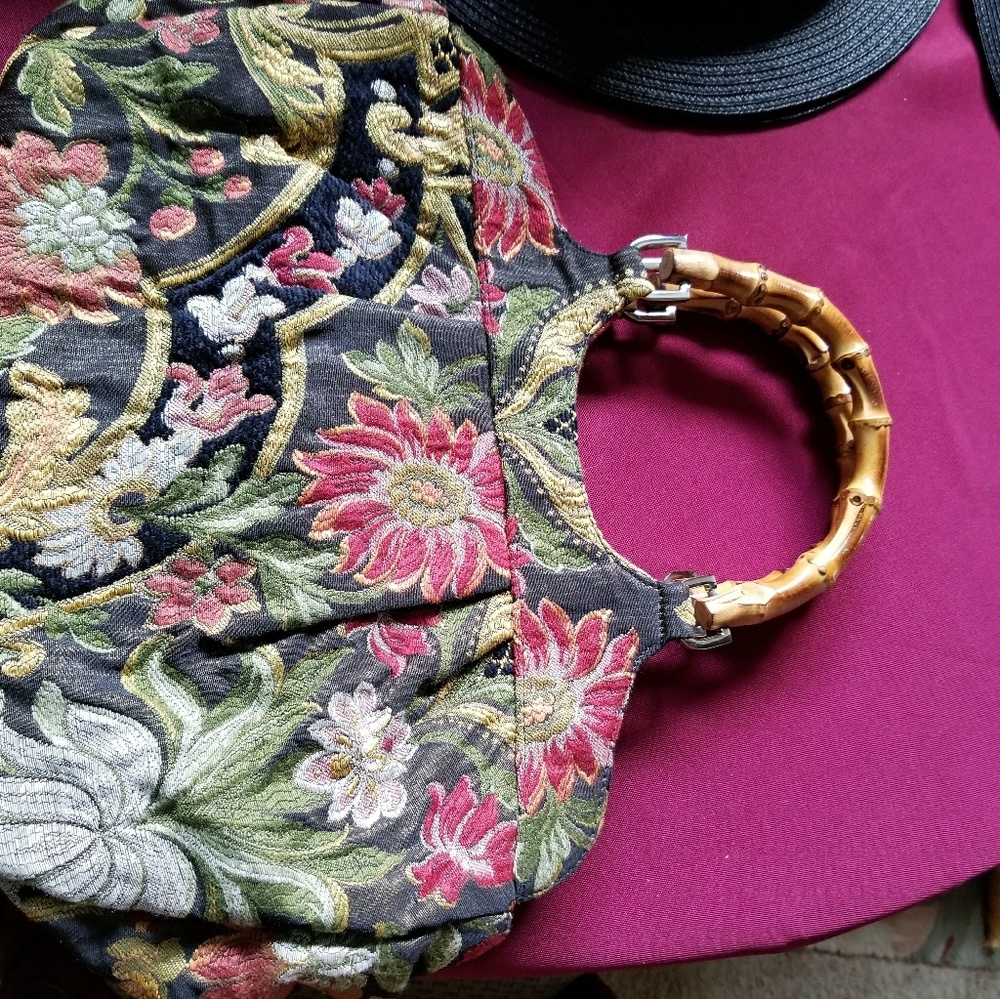 Embroidered purse...New....wooden handles